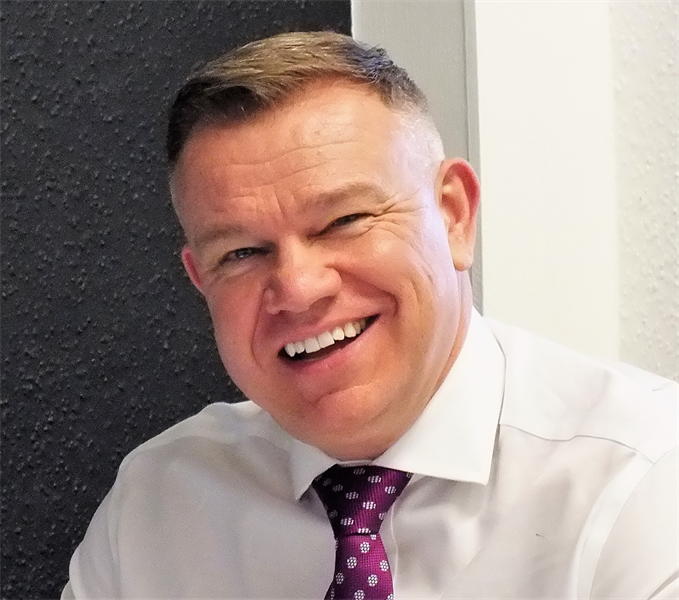Robert Dutton